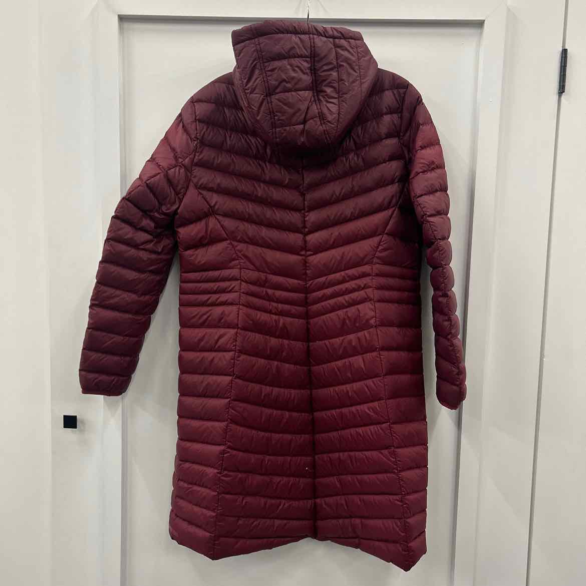 Lands End Size M Red Jacket
