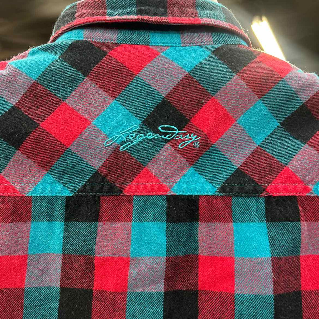 Legendary Whitetails Size M Blue Red Preloved Flannel