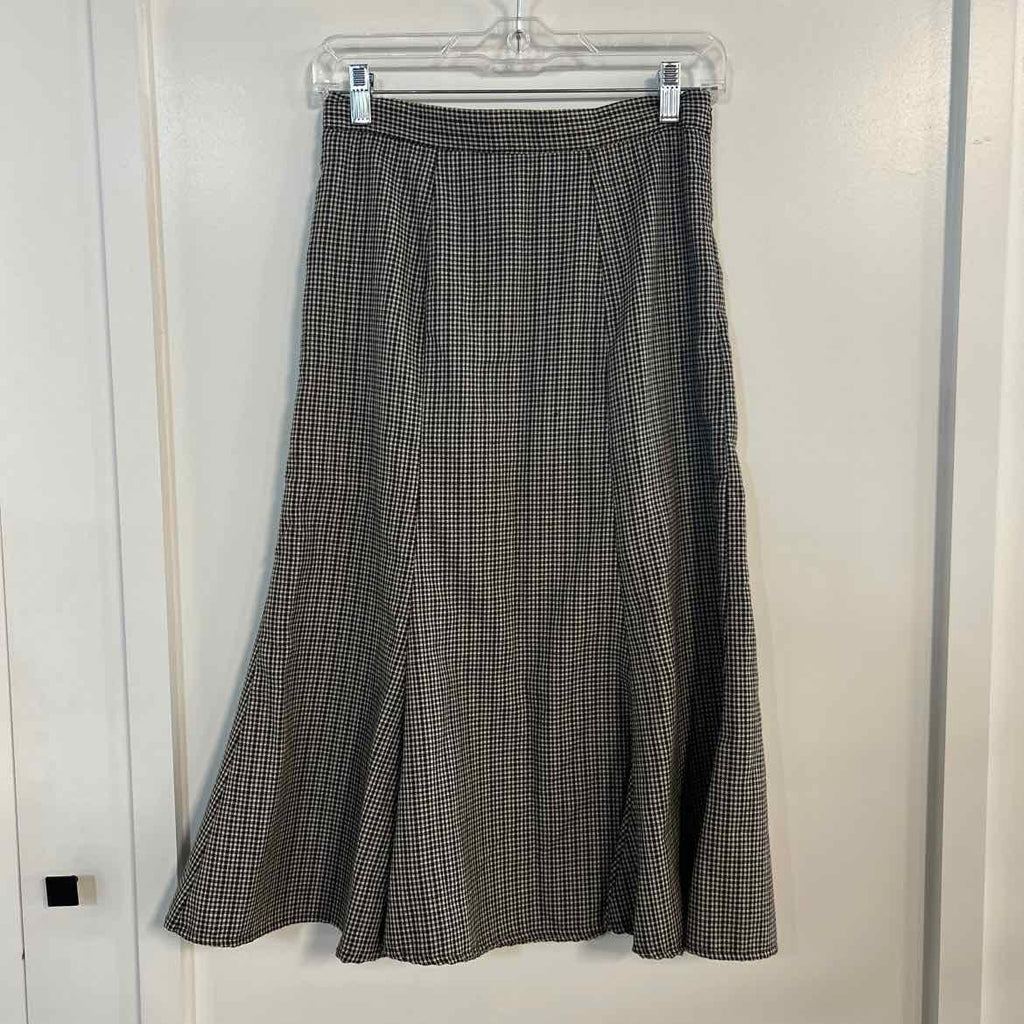 Olive Size M Black Preloved Skirt