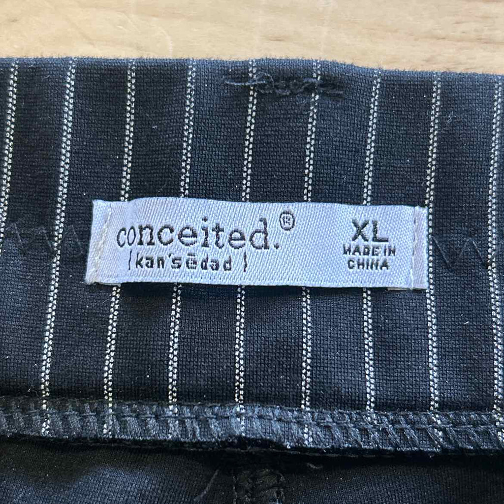 Conceited Size XL Black Preloved Pants