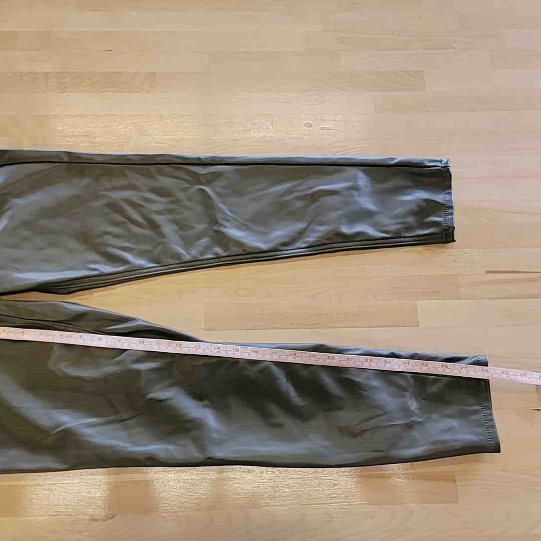 tinceltown Size 7 Green Pants