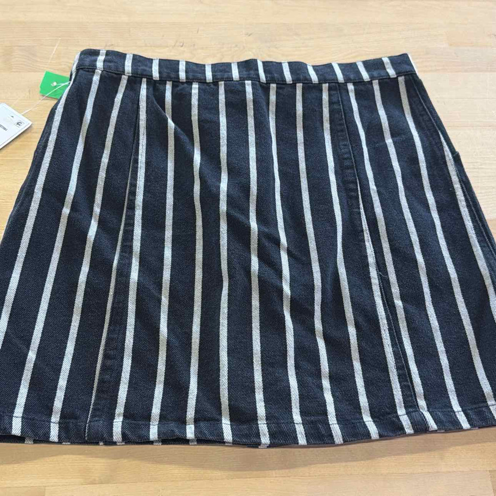 Hurley Size 24 Juniors' Sloan Button-Front Mini Skirt - Black