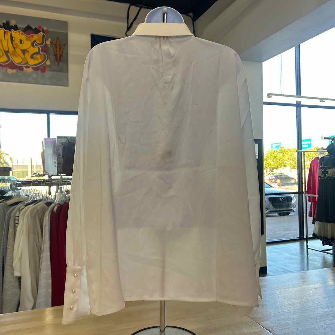 CeCe Women's Luxe Satin Imitation Pearl Button Down Blouse