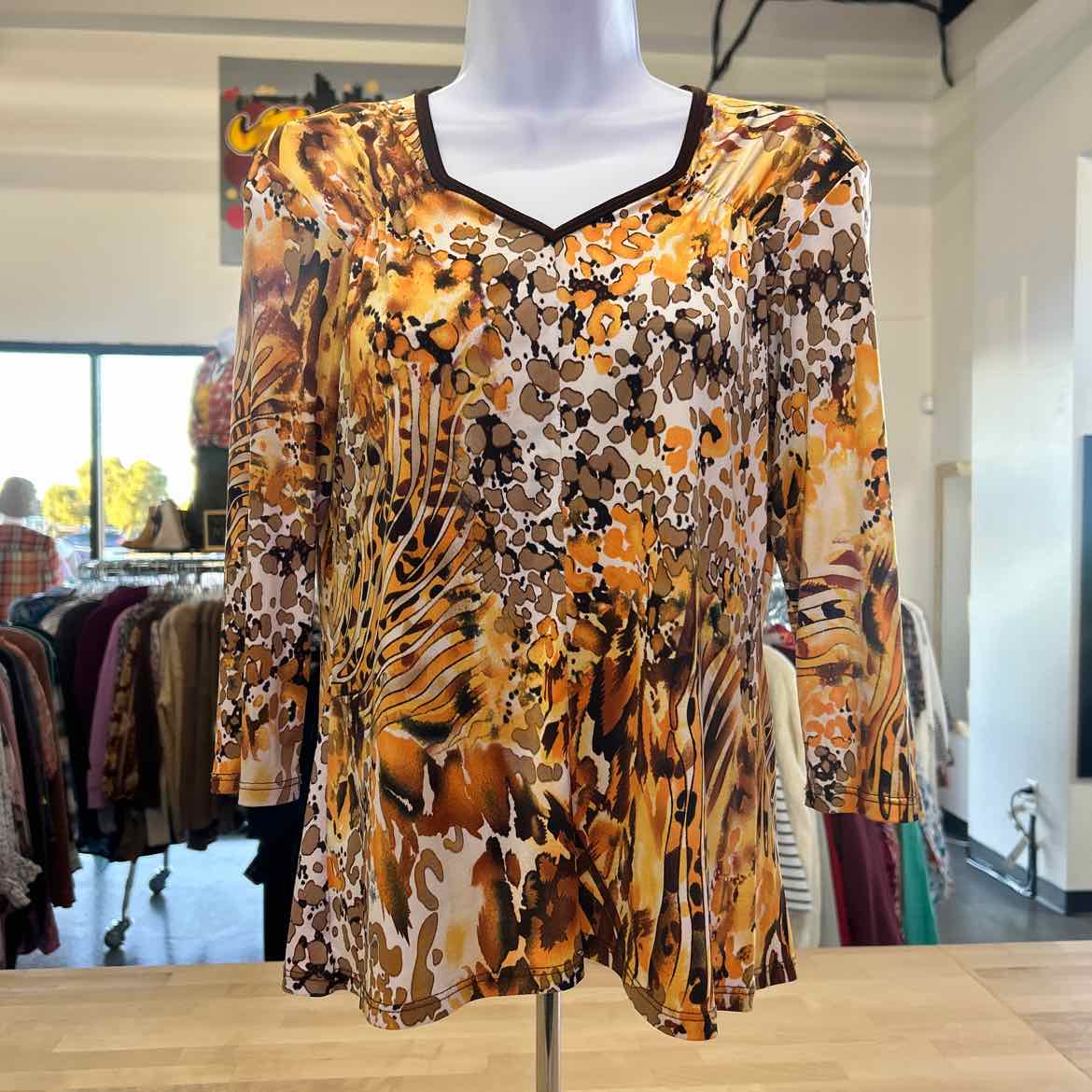 Coupe Size M Yellow Blouse