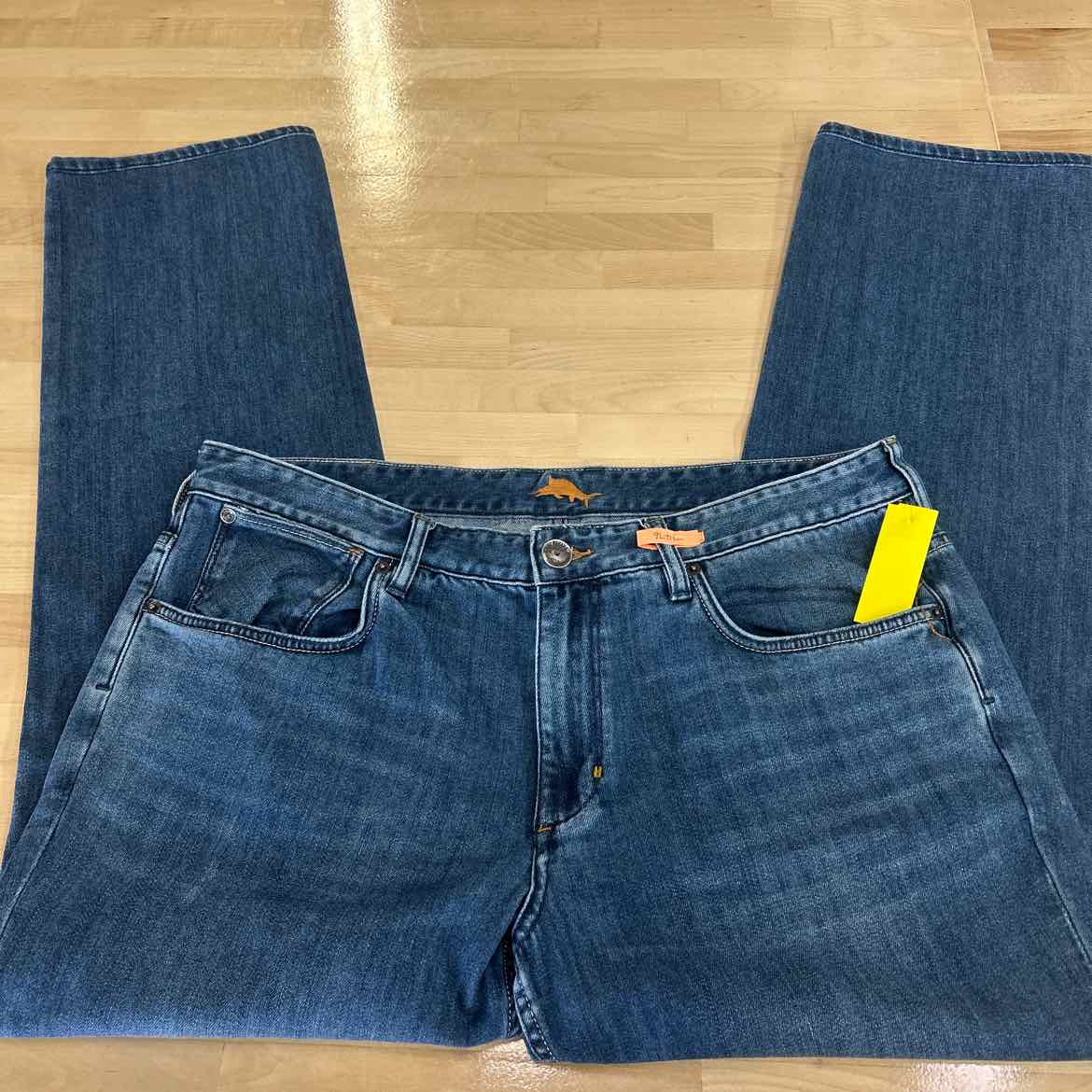 Tommy Bahama Size 38x32 Blue MENS Jeans