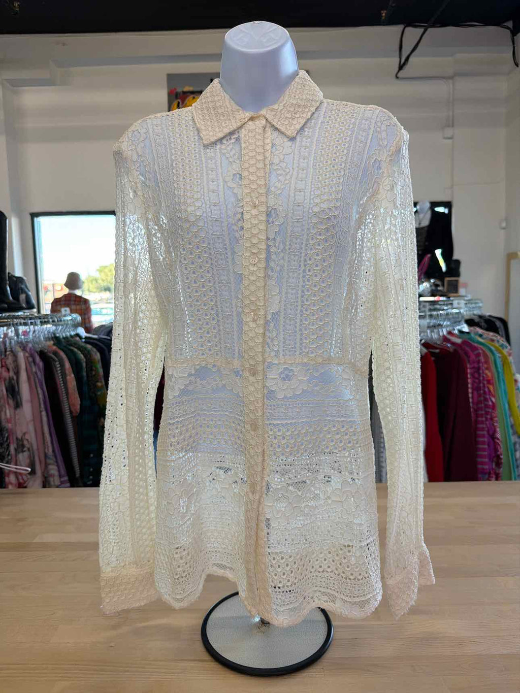 Tommy Hilfiger Size M White Button Down Shirt