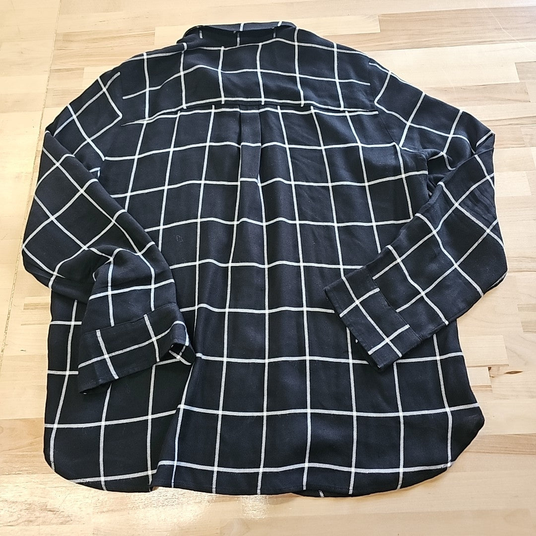 Banana Republic Size L Black Button Down Shirt