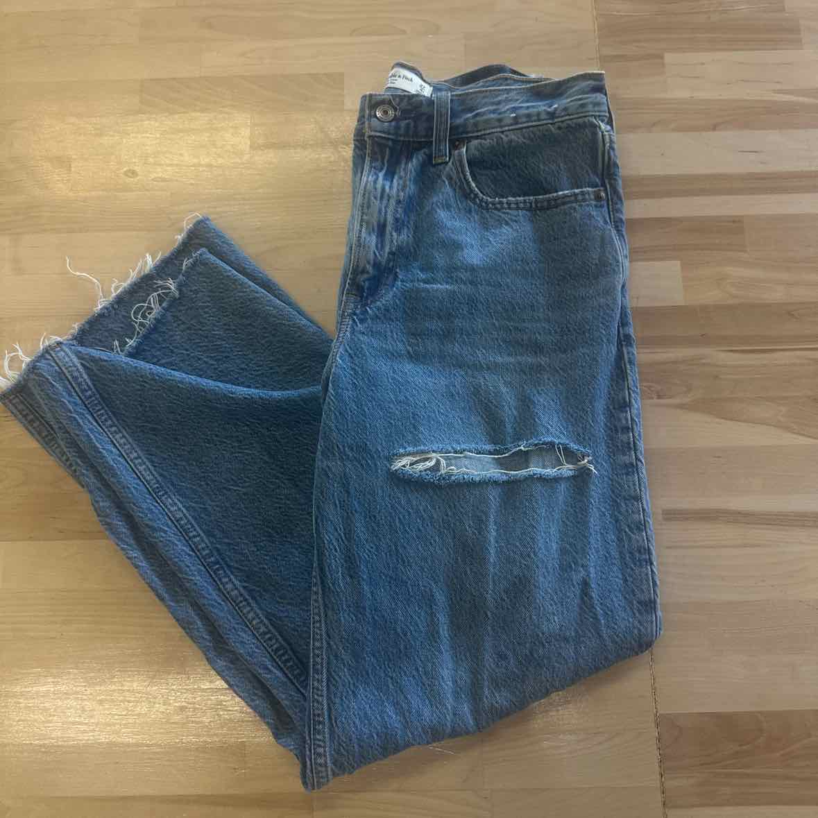 Abercrombie & Fitch Size 4 Blue Denim Jeans