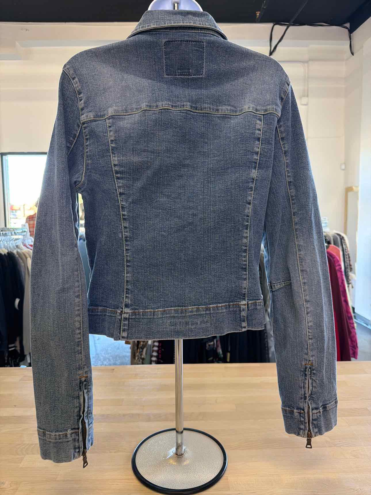 Guess Size L Denim Jacket