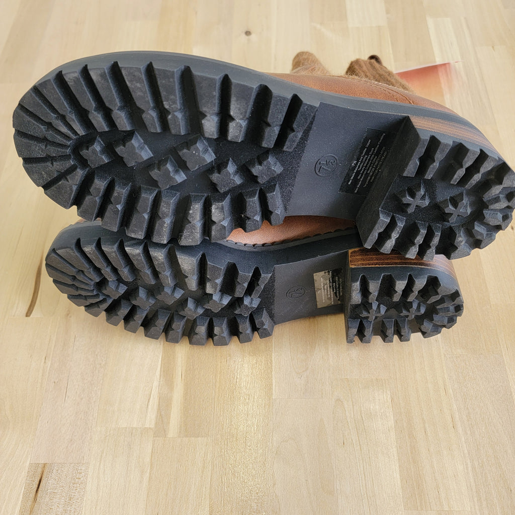Universal Thread Shoe Size 7.5 Tan Boots