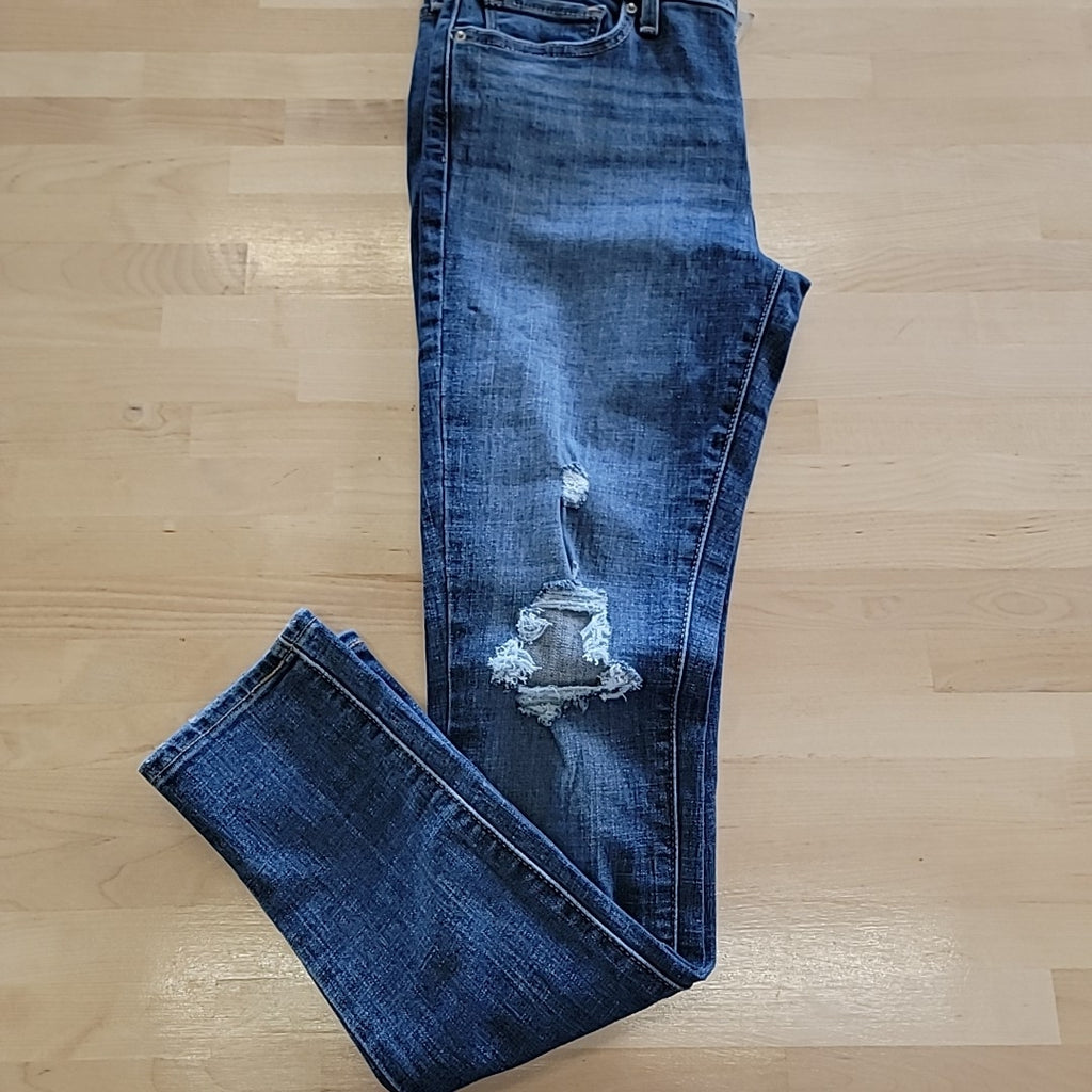 Levi Size 28 Blue Jeans
