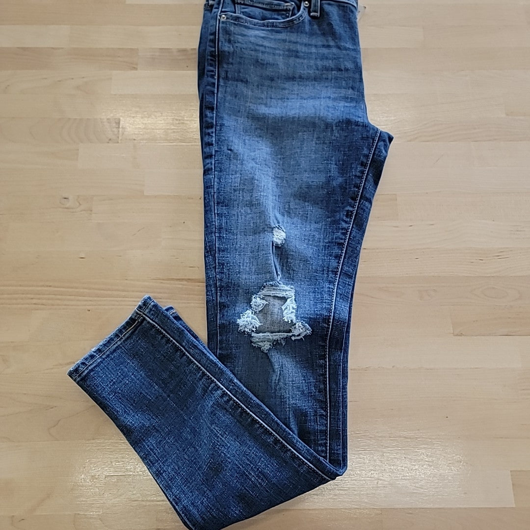 Levi Size 28 Blue Jeans