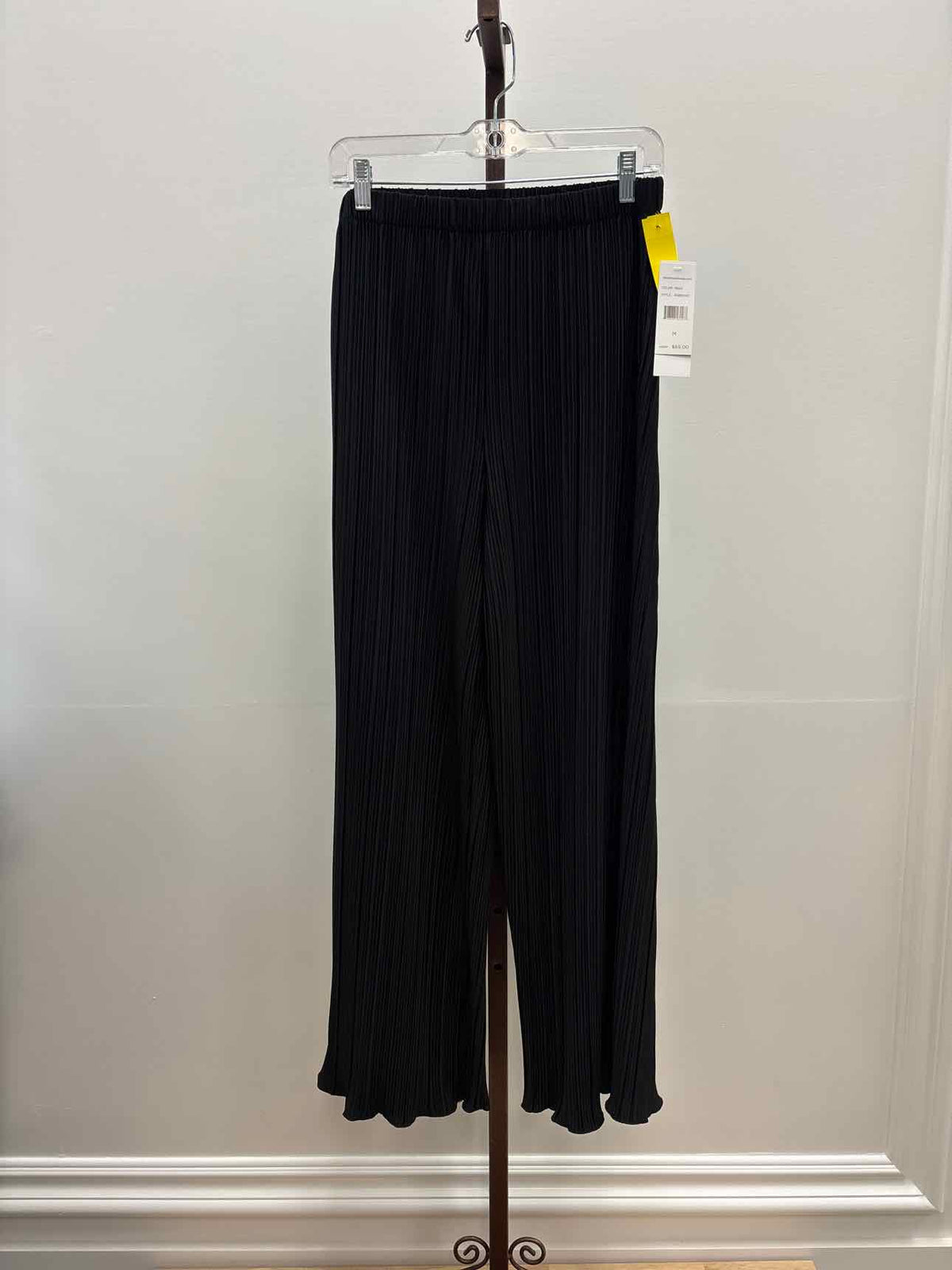 rafaella Size M Black Ribbed New Pants