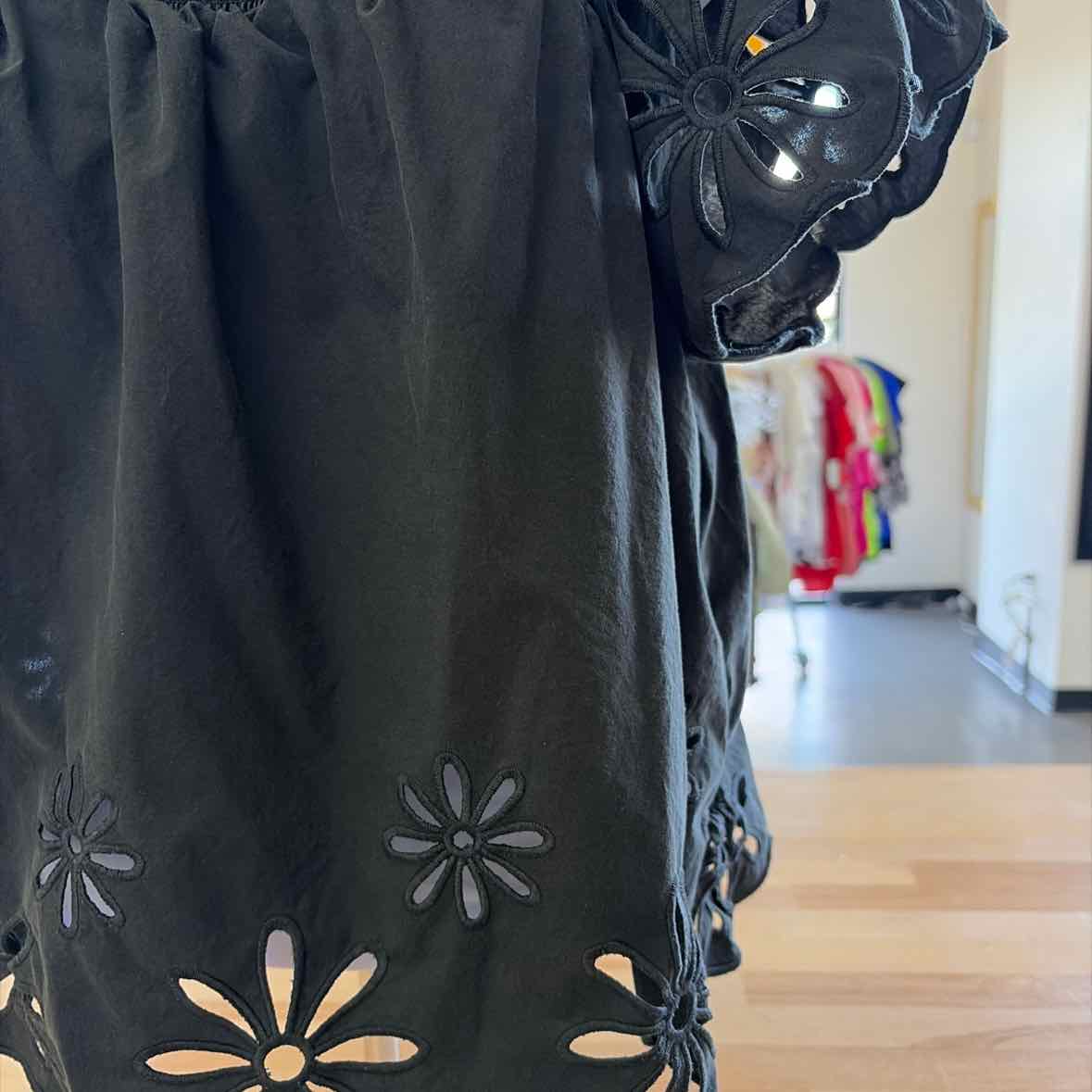 Rails Size M Black Preloved Blouse SS