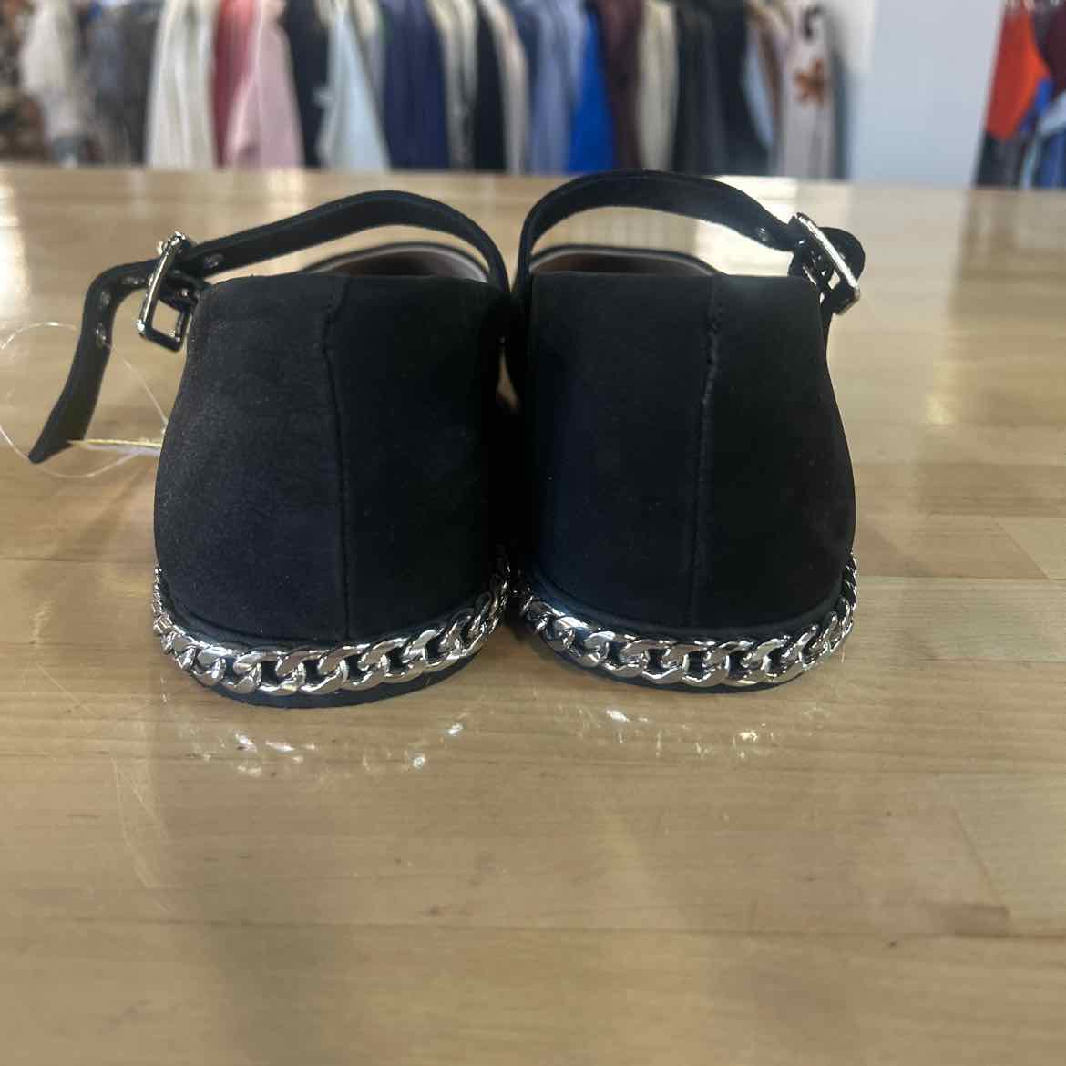 Gianni Bini Size 9 Black Leather Suede Preloved Flats