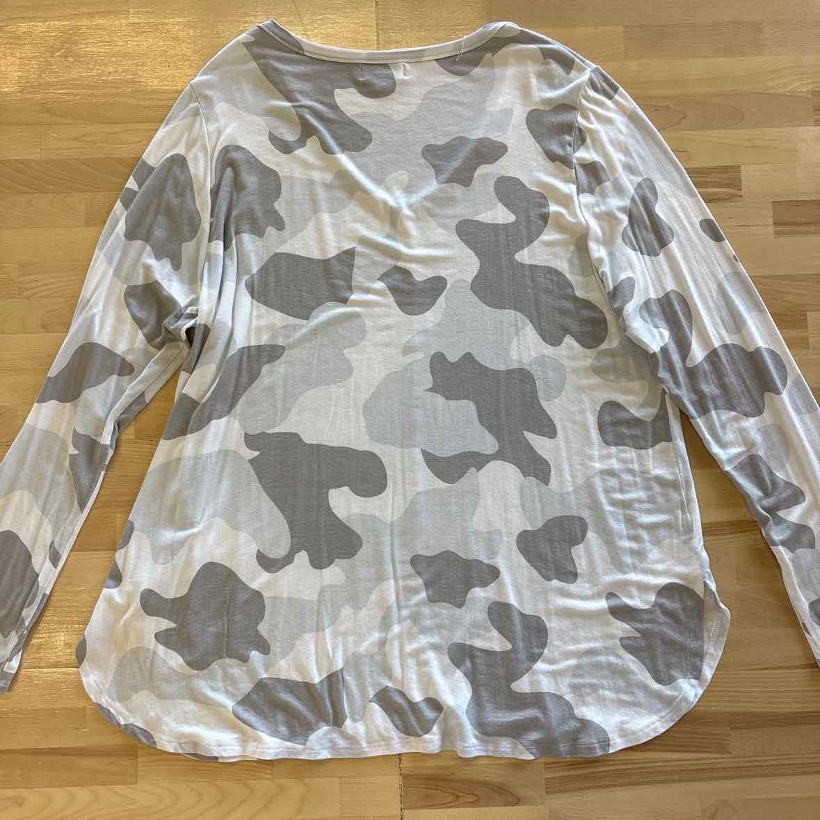 Mudpie Size L Gray Longsleeve