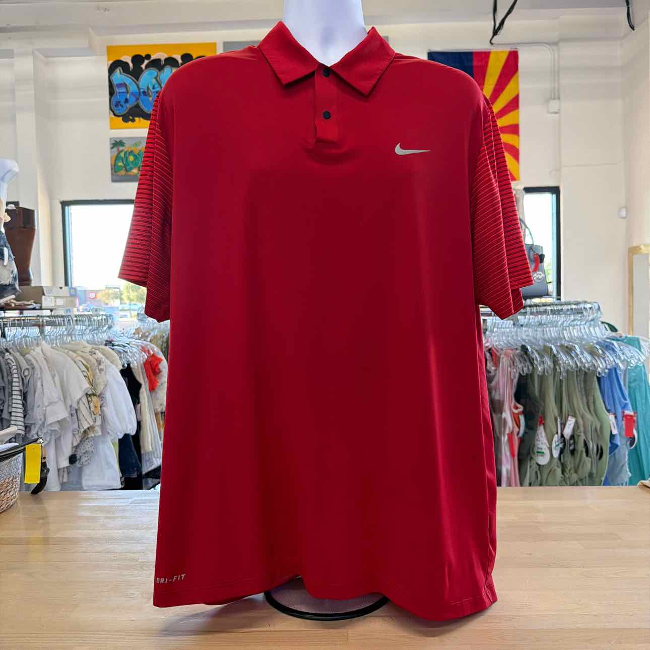 Nike Size XL Red Preloved MENS Polo