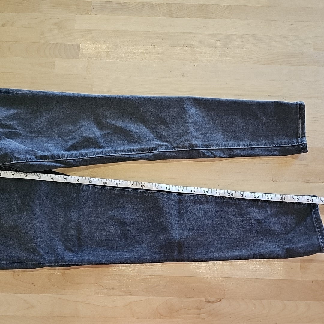 Adriano Goldschmied Size 25 Gray Denim Preloved Jeans