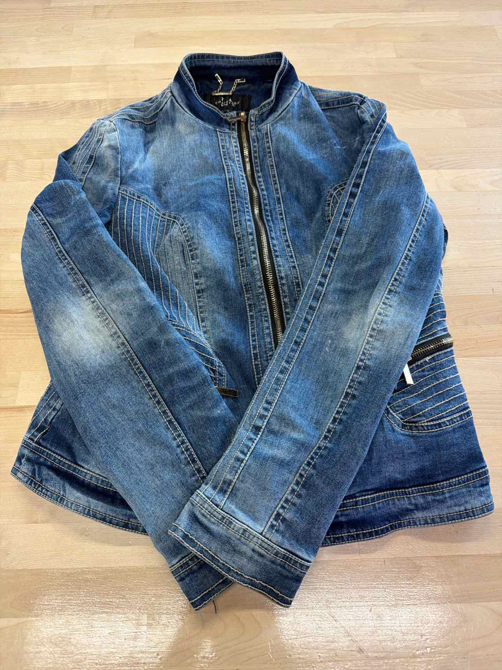 Coalition Size L Denim Jacket