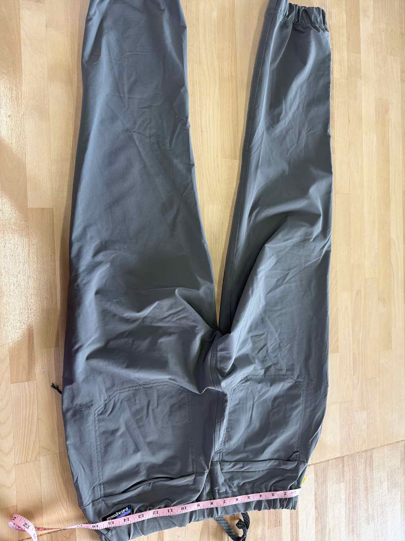 Pantagonia Size M Gray MENS Pants