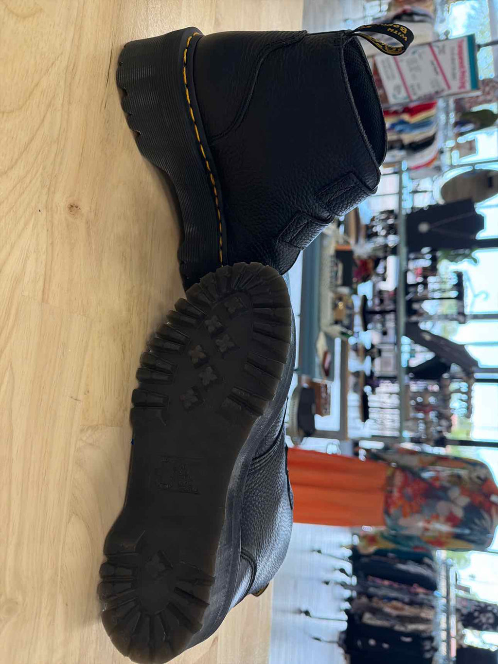 Dr Martens Size 7 Black Leather Preloved Sandals