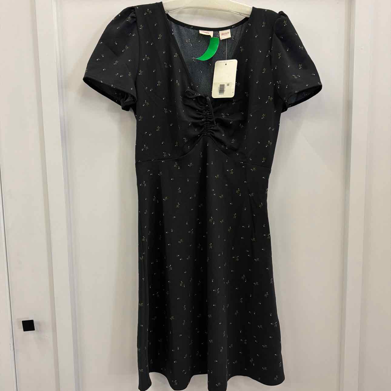 Levi's Women's Delray Floral-Print V-Neck Mini Dress - Virgo Dits