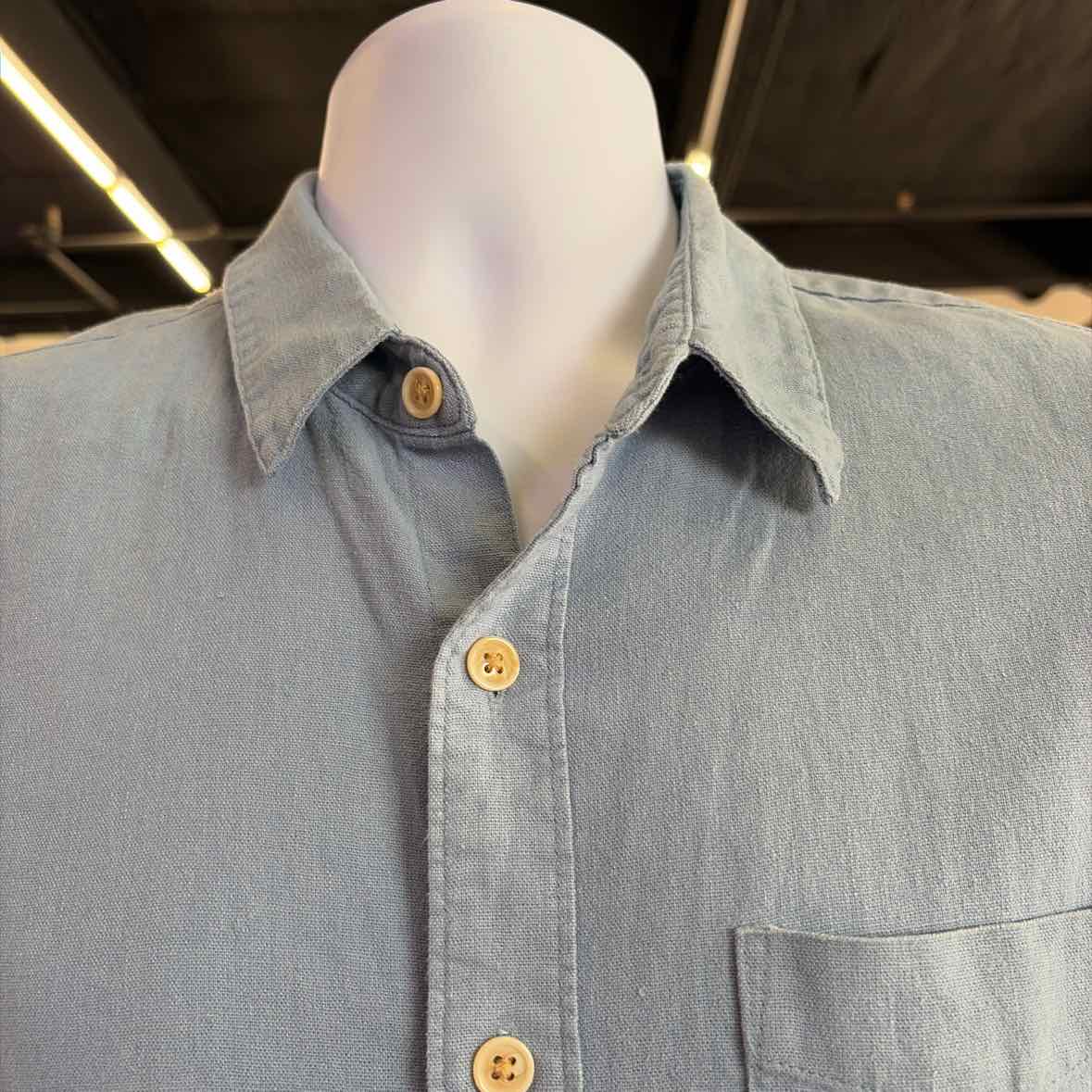 Lucky Brand Size M Blue Preloved MENS Button Down Shirt