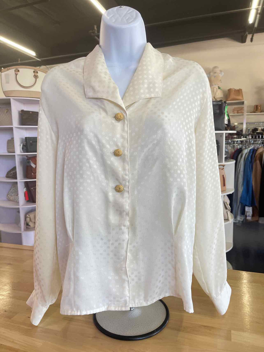 Evan Picone Size 10 White Preloved Button Down LS