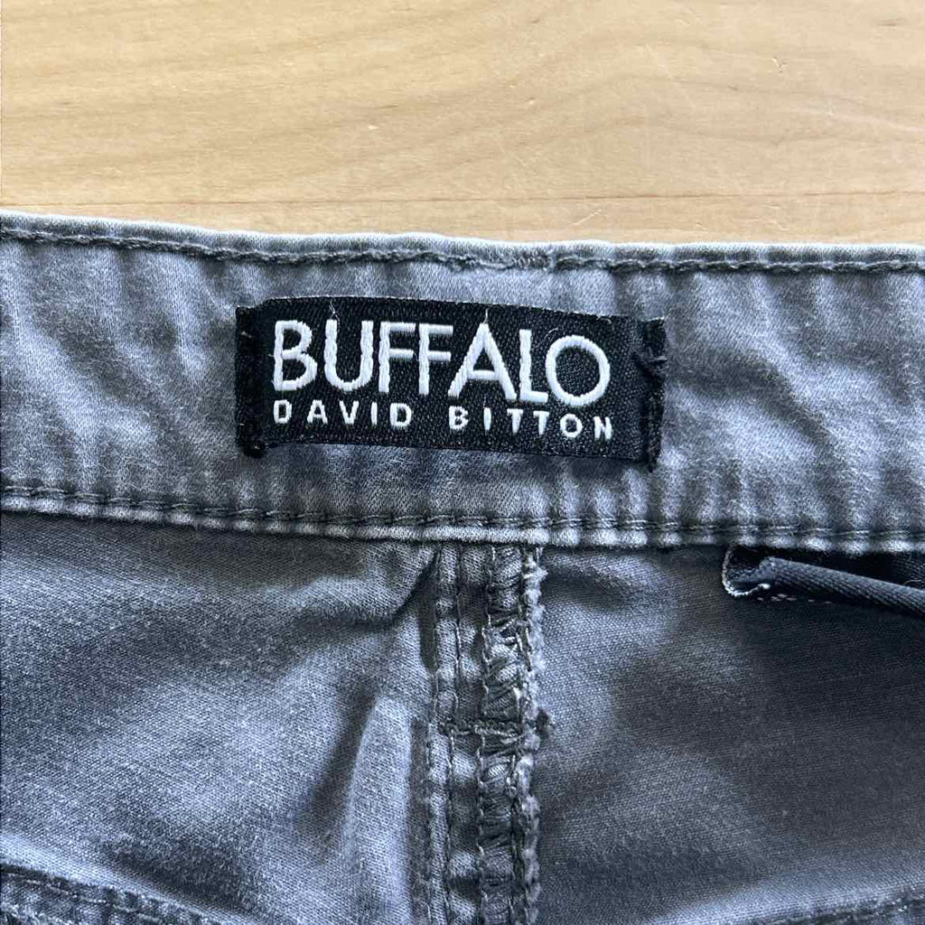 Buffalo Size 6 Gray Preloved Pants