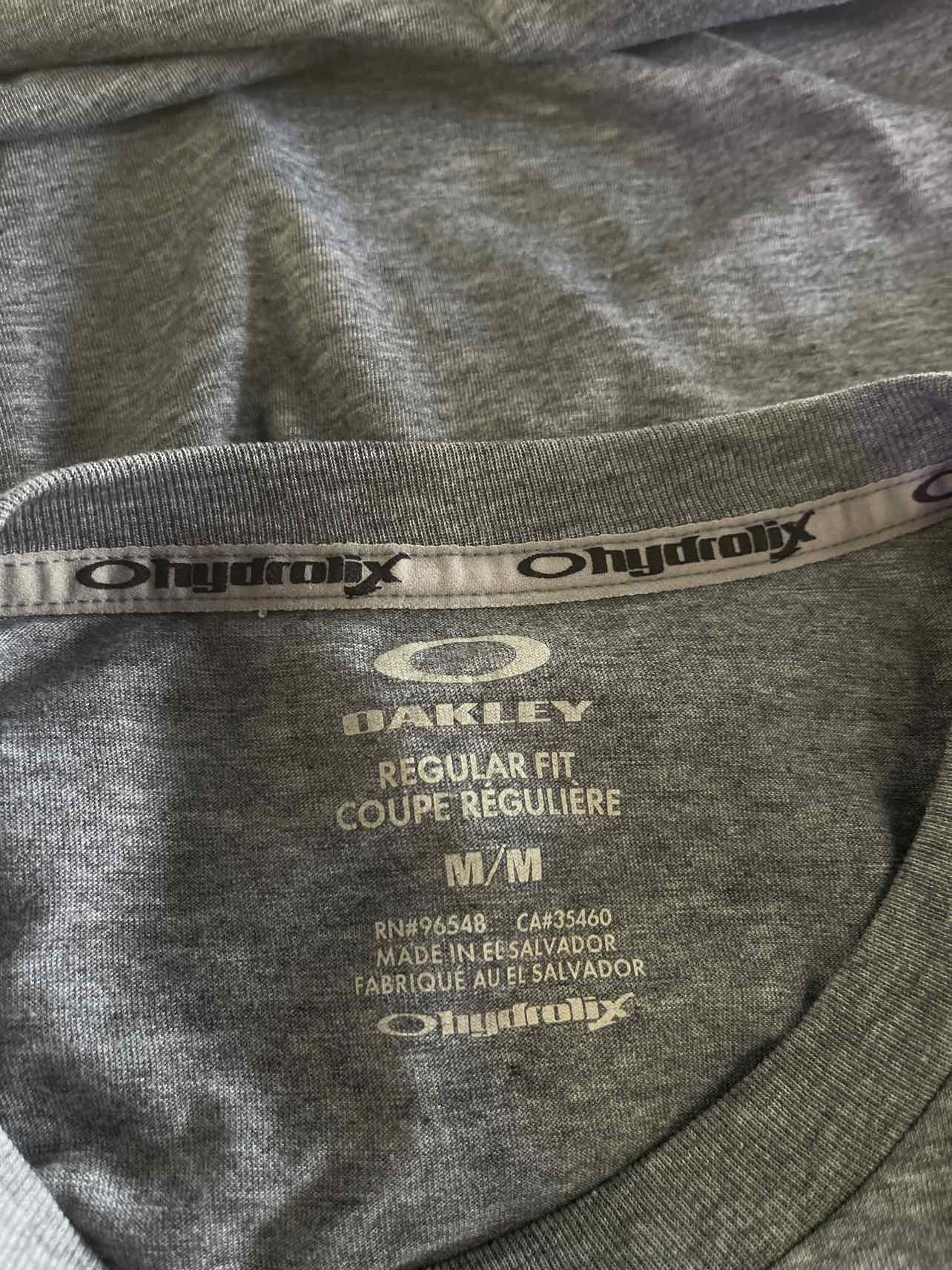 Oakley Size M Gray Preloved MENS T-shirt