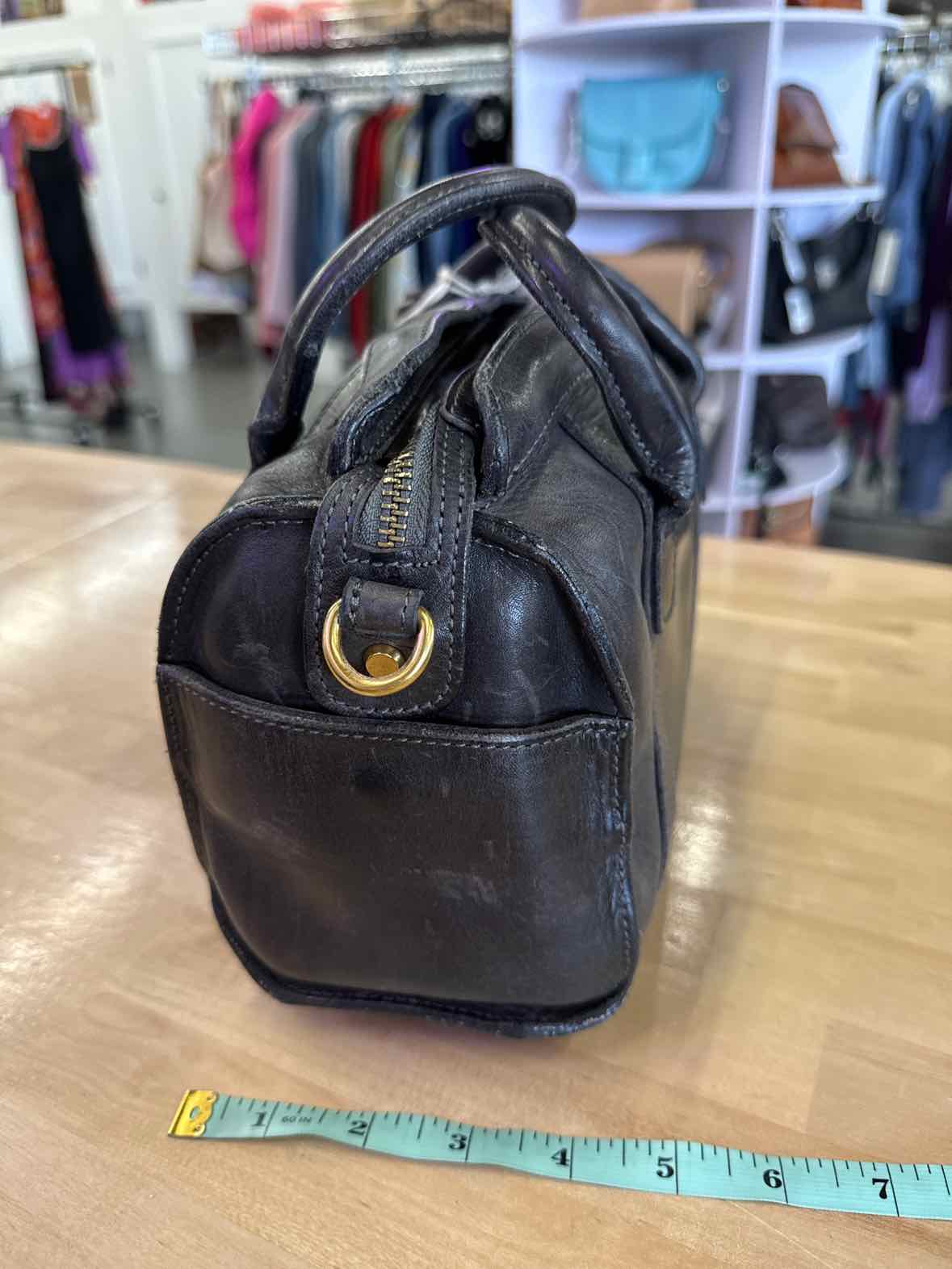 Old Trend Larkspur Crossbody Bag - Grey