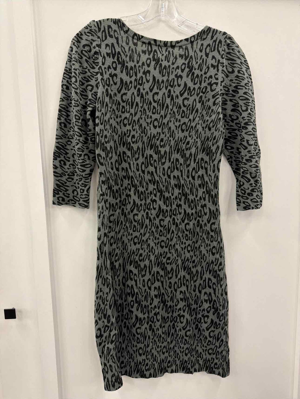 In studio Size PM Gray Dress