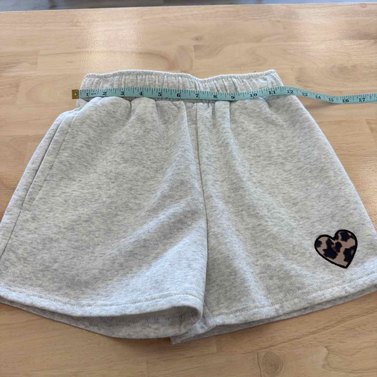 Planet Heart Women Size XS Gray New Shorts