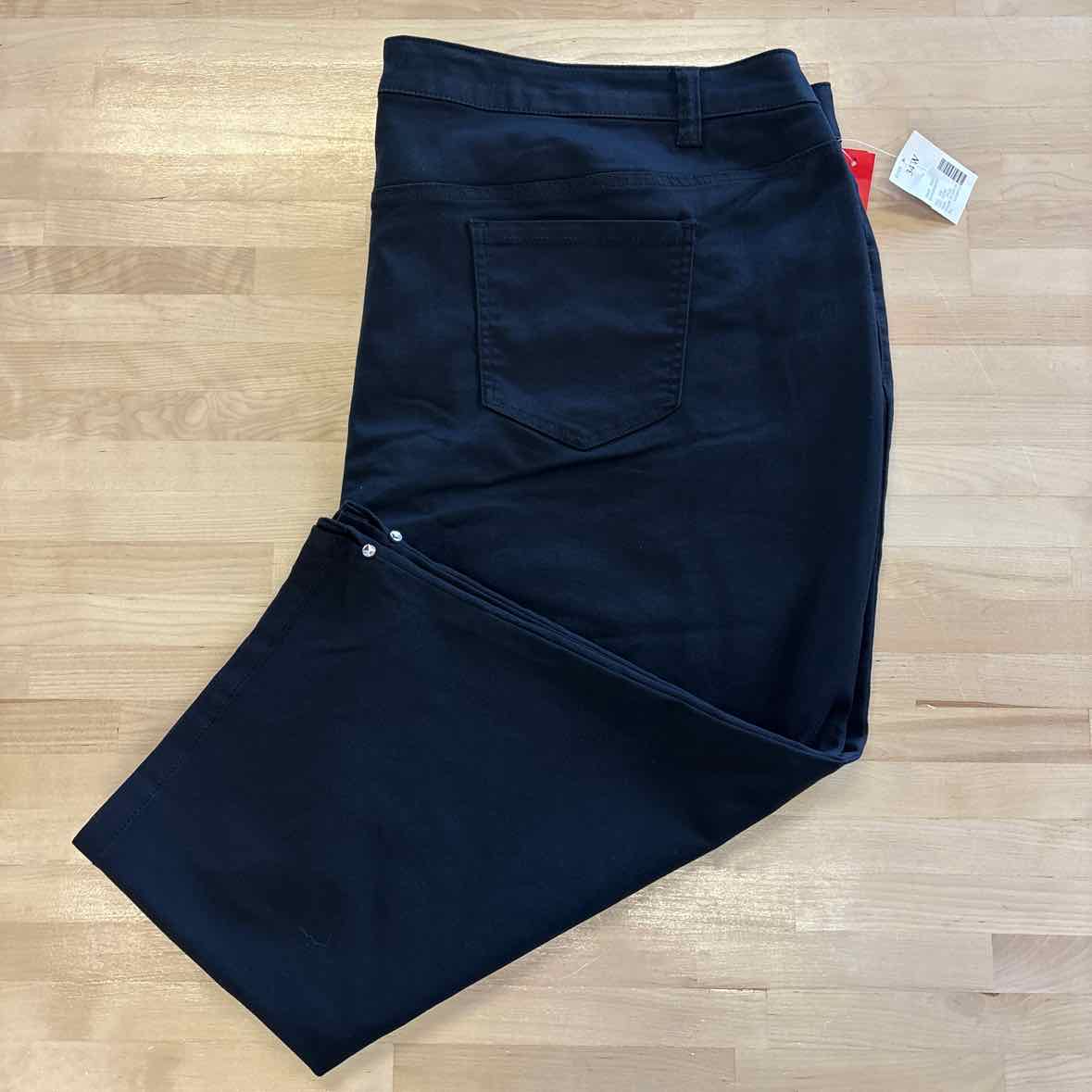 Avenue Size 34W Black New Pants