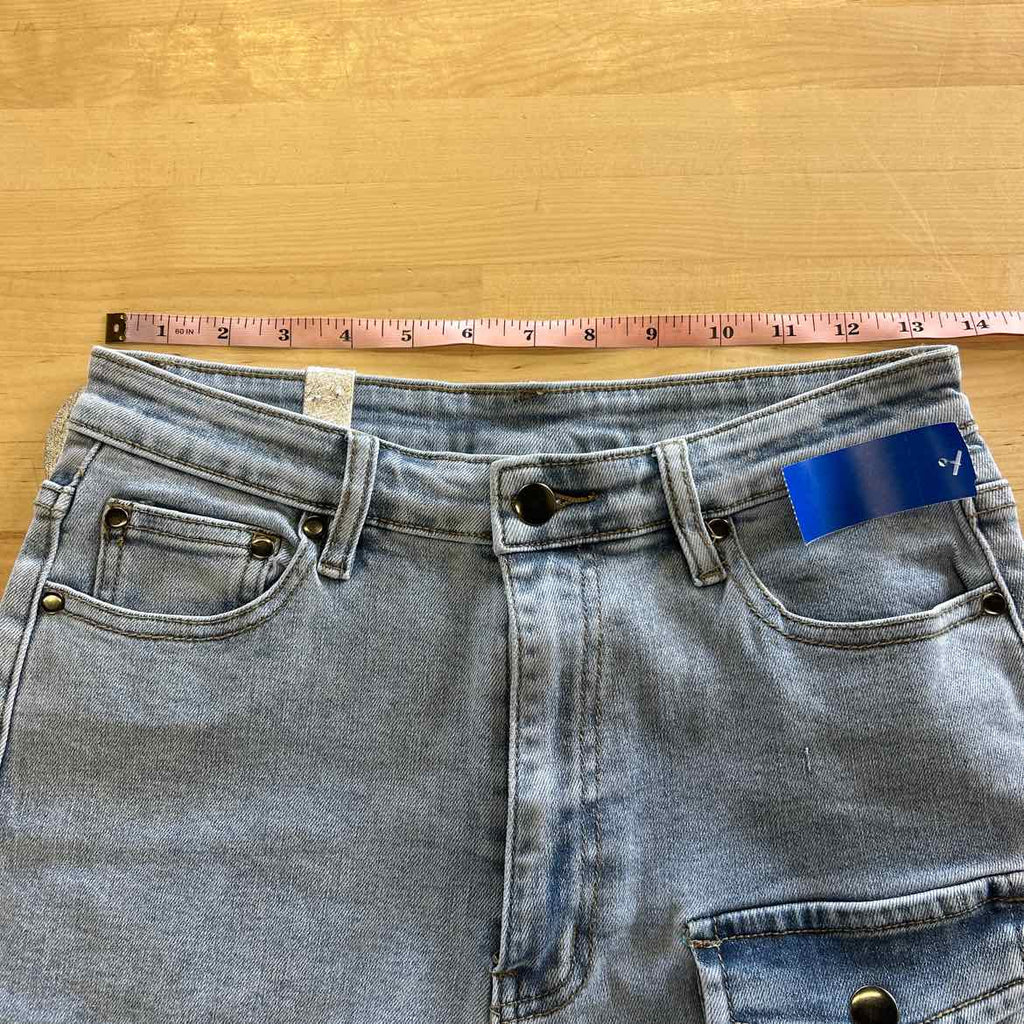 United We Stand Women Size 11 Blue New Shorts