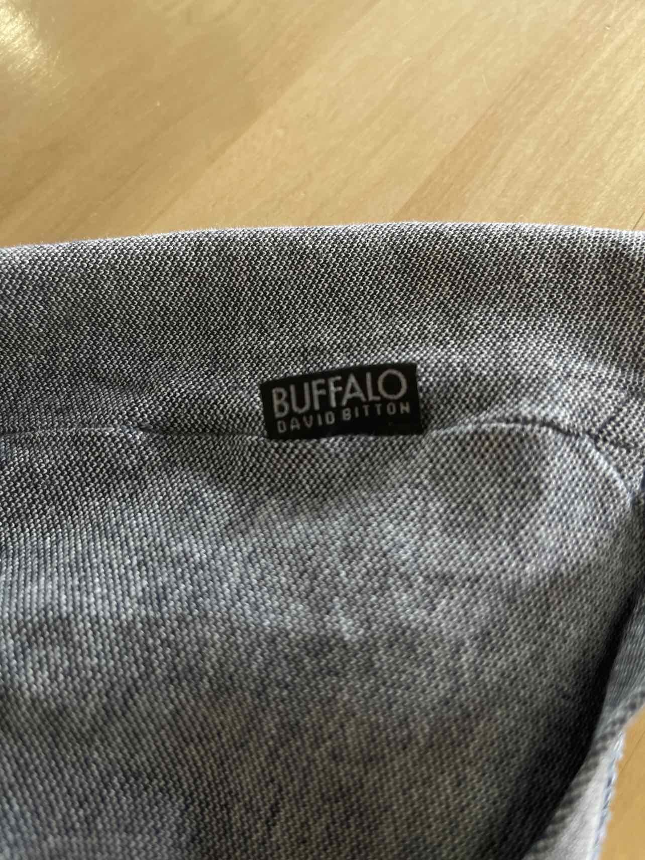 Buffalo Size L Gray Preloved MENS Polo