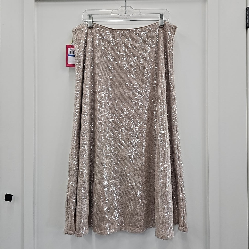Vince Camuto Size XL Gold Sequined Skirt
