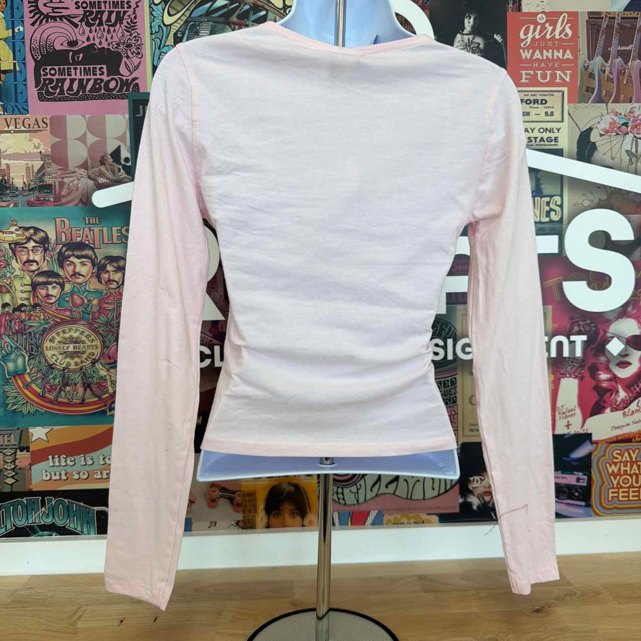 Planet Heart Size M Square-Neck Long-Sleeve Tee