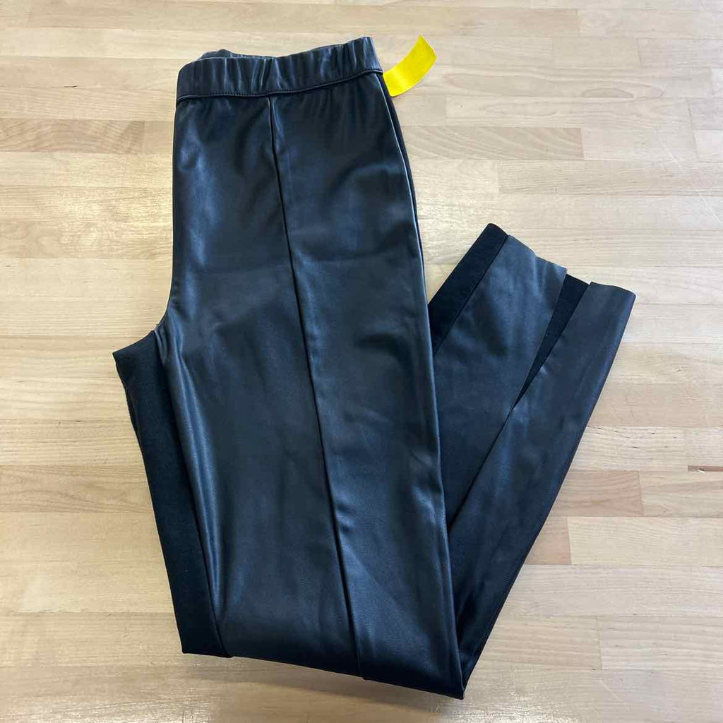 BCBG Size M Black Faux Leather Pants