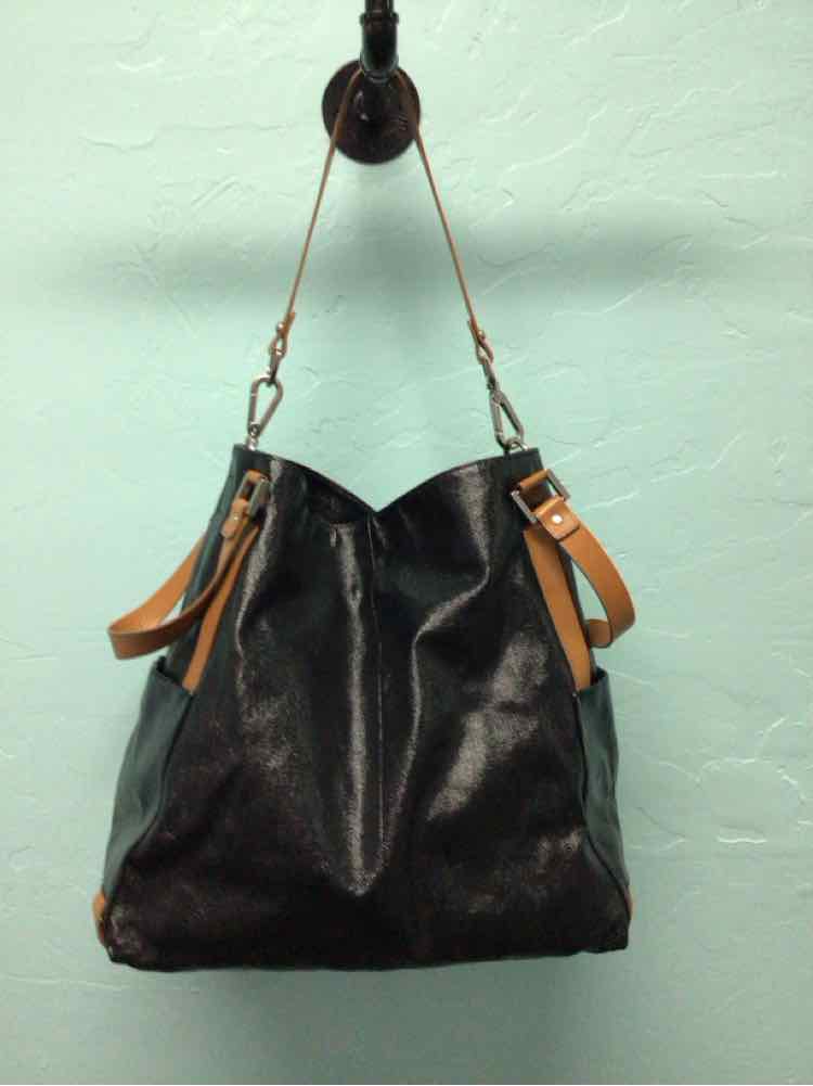 Kenneth Cole Black Totes