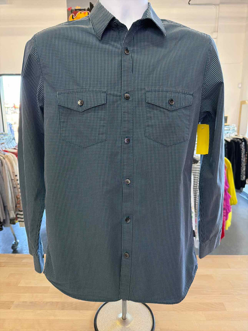 Calvin Klein Size S Blue MENS Button Down Shirt