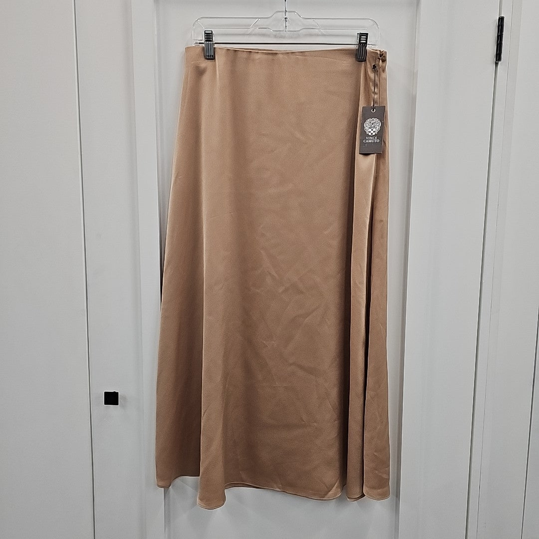 Vince Camuto Size M Tan Skirt