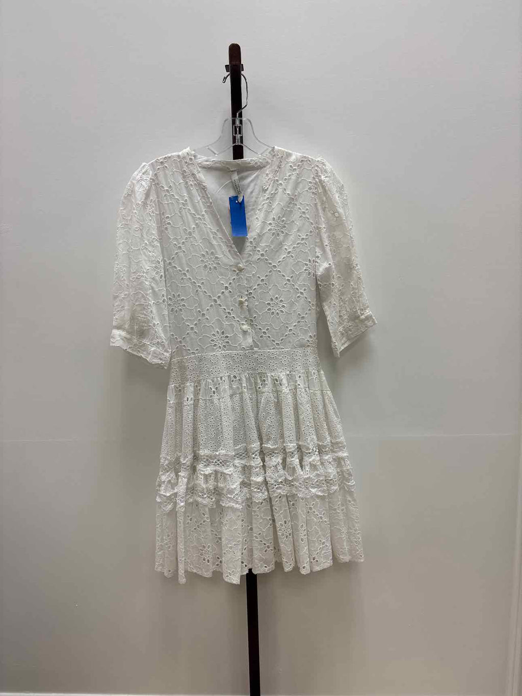 Avantlook Size S White eyelet Dress