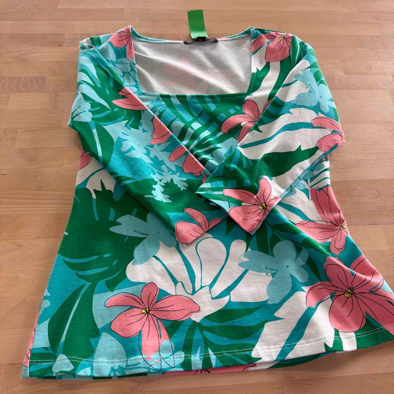 Boston Proper Size S Green Preloved Blouse LS
