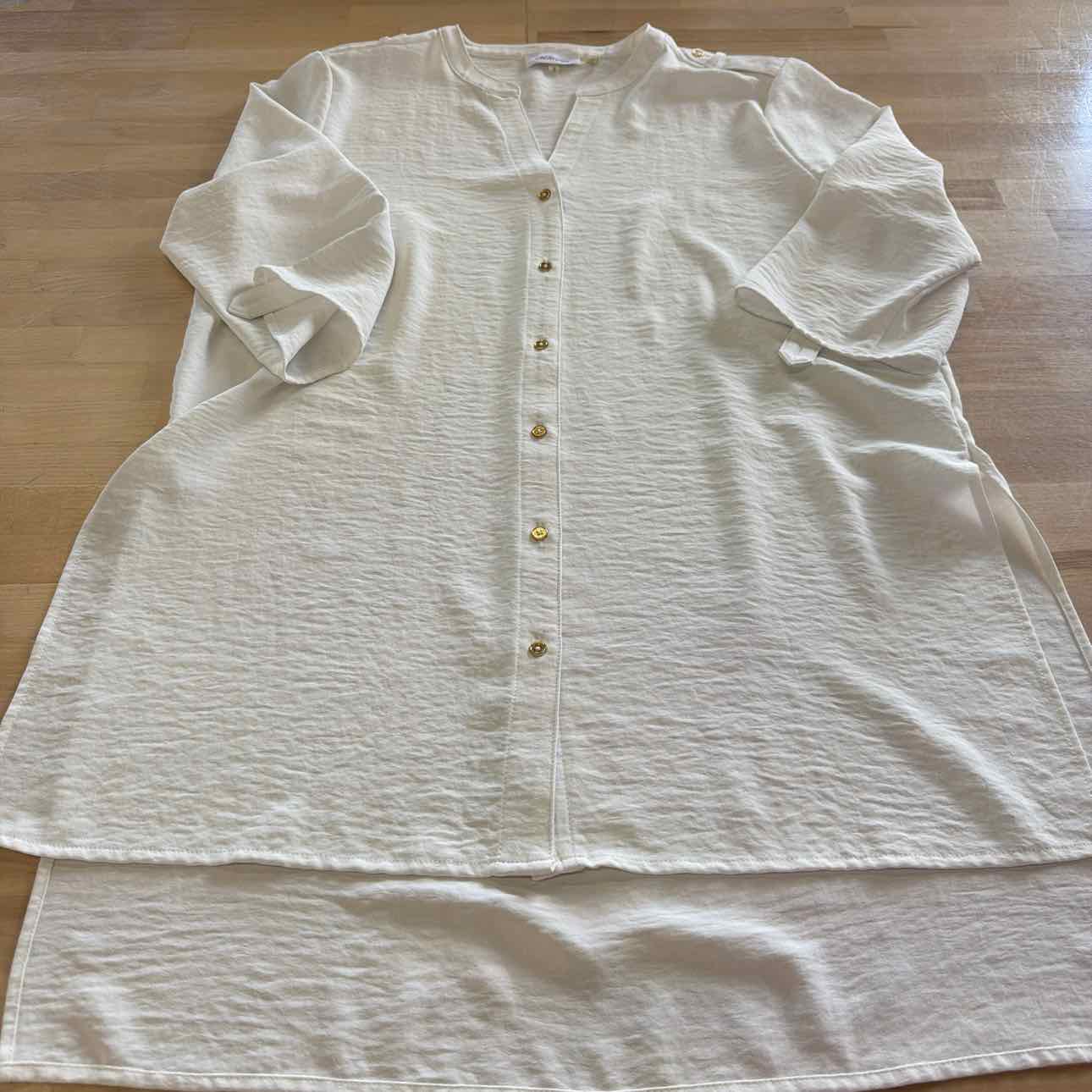 Calvin Klein Size L White Preloved Tunic