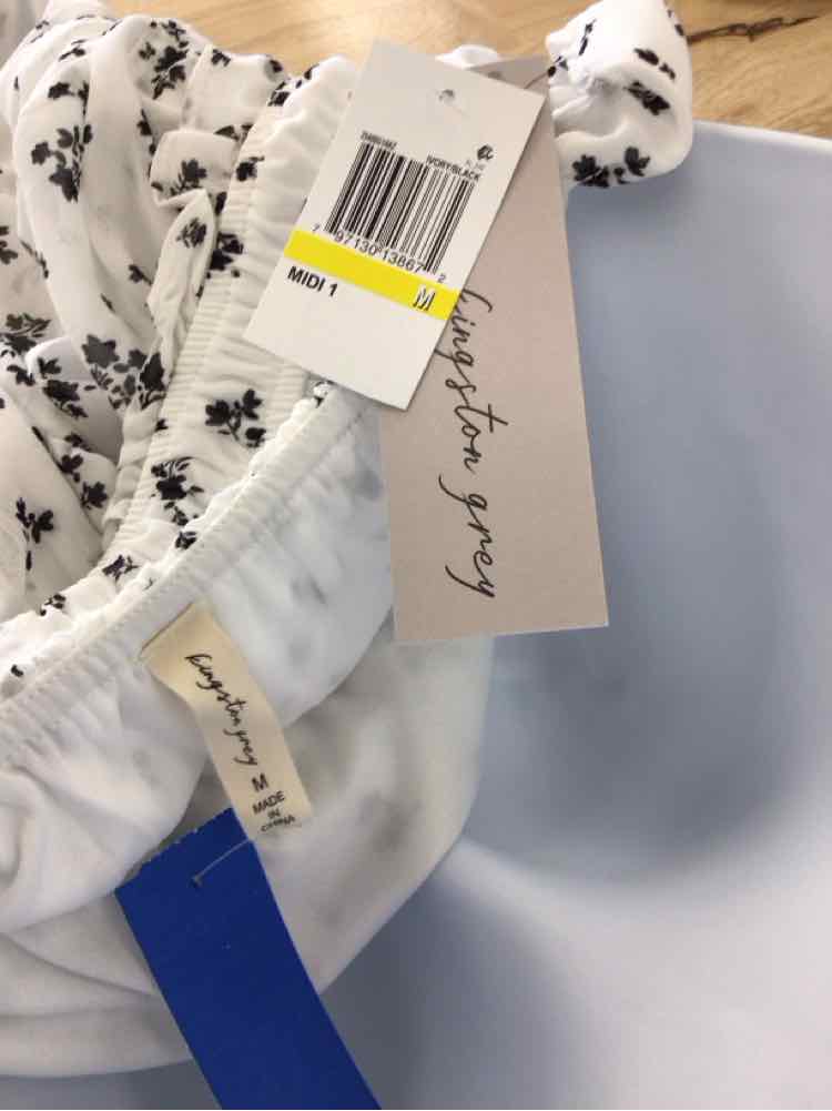 kingston grey Size M White New Dress