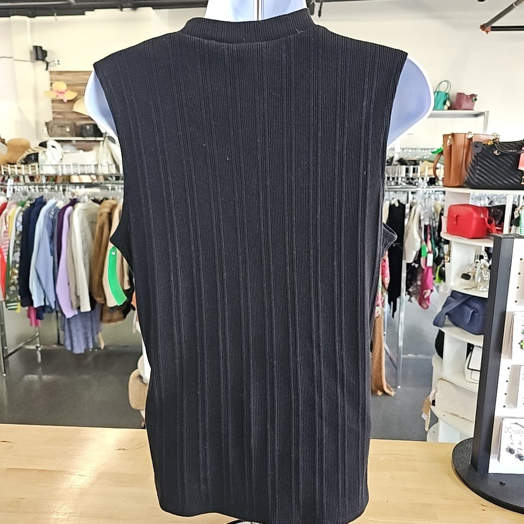 Bobeau Size M Black Preloved Sleeveless