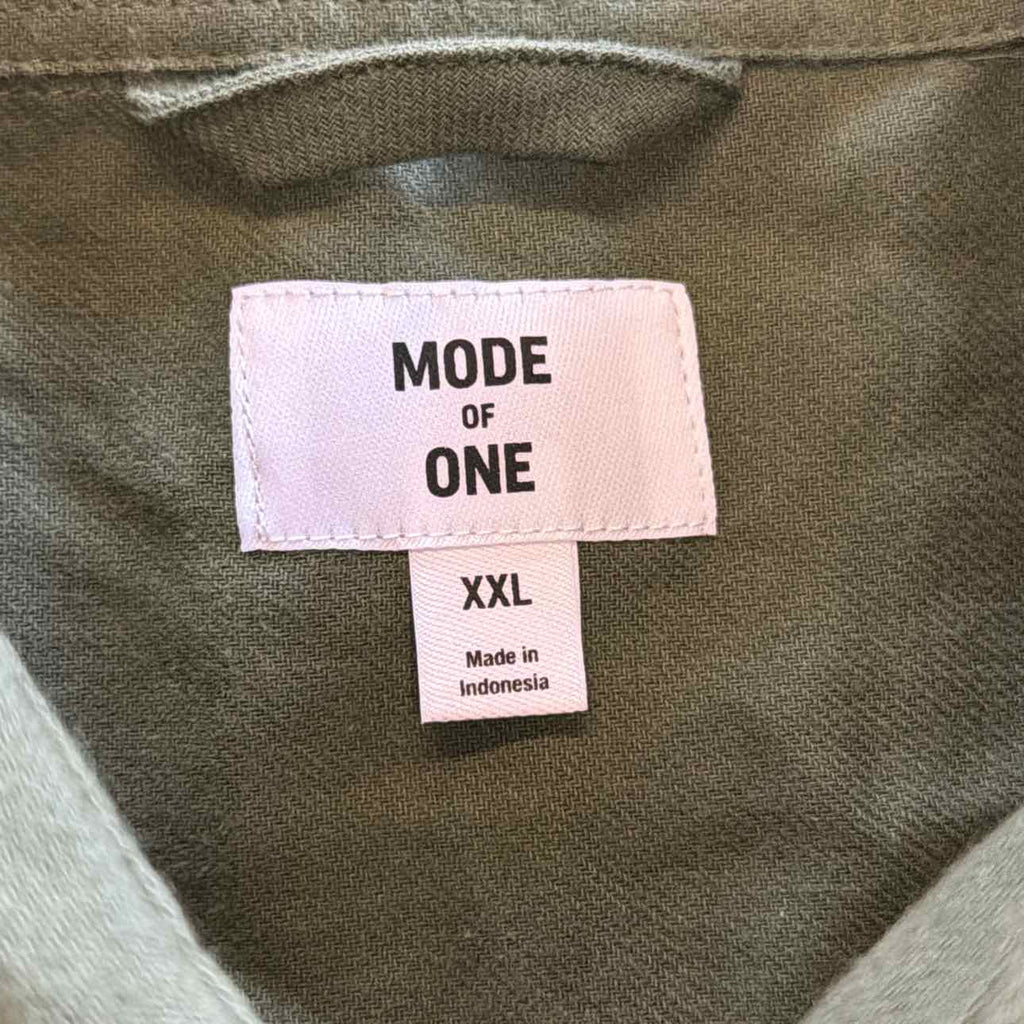 Mode of One Men's Relaxed-Fit Flannel Shirt