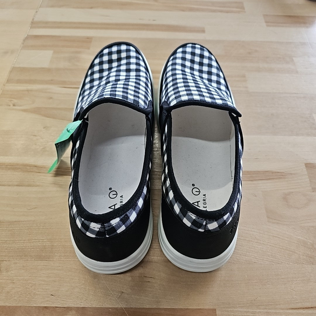 Alegria Size 9.5 Black/White Preloved Sneakers