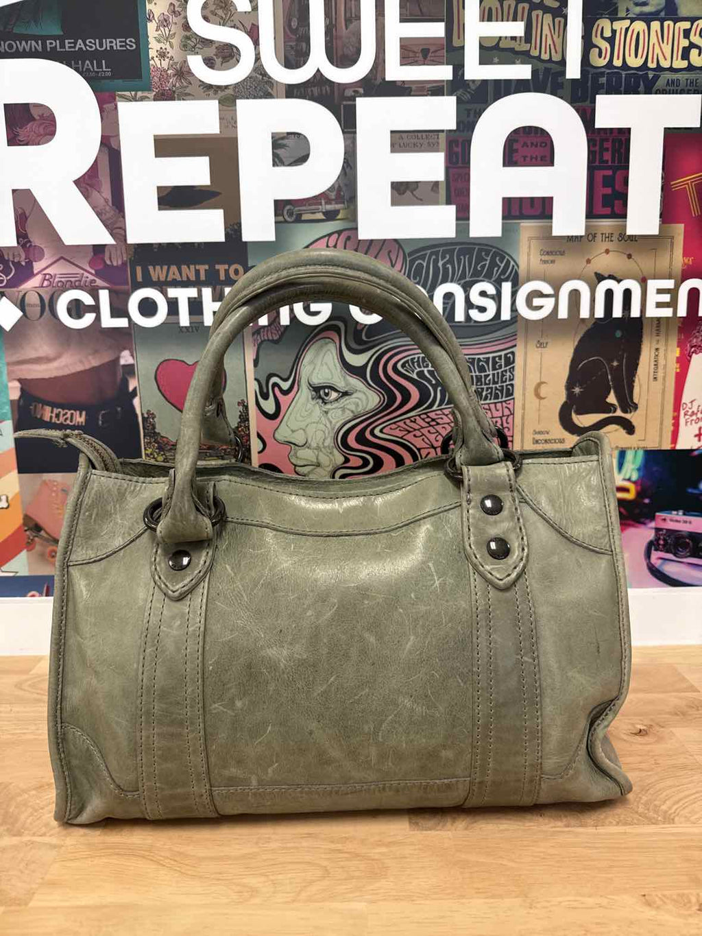 Frye Green Leather Preloved Handbag
